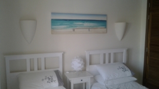 Twin bedroom