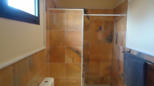 2nd bathroom